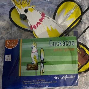 Premier Cockatoo Spinner - Yellow and White wind flag